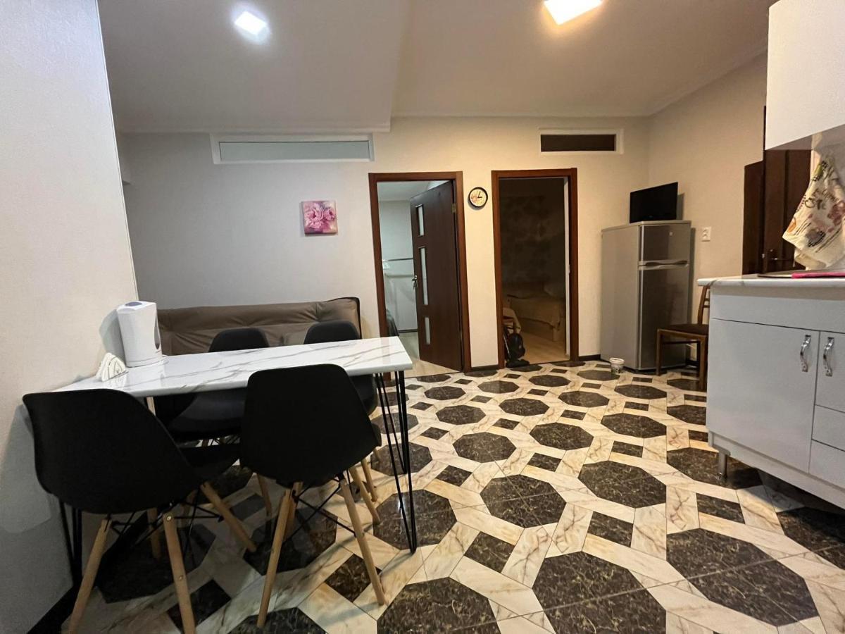 Apartament Hello 2 Tbilisi Zewnętrze zdjęcie